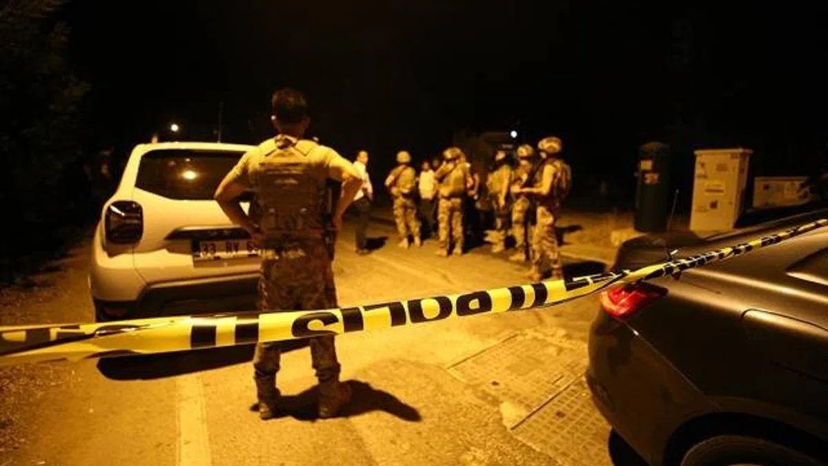 Mersin'de polisevine saldıran teröristlerden birinin kimliği belirlendi
