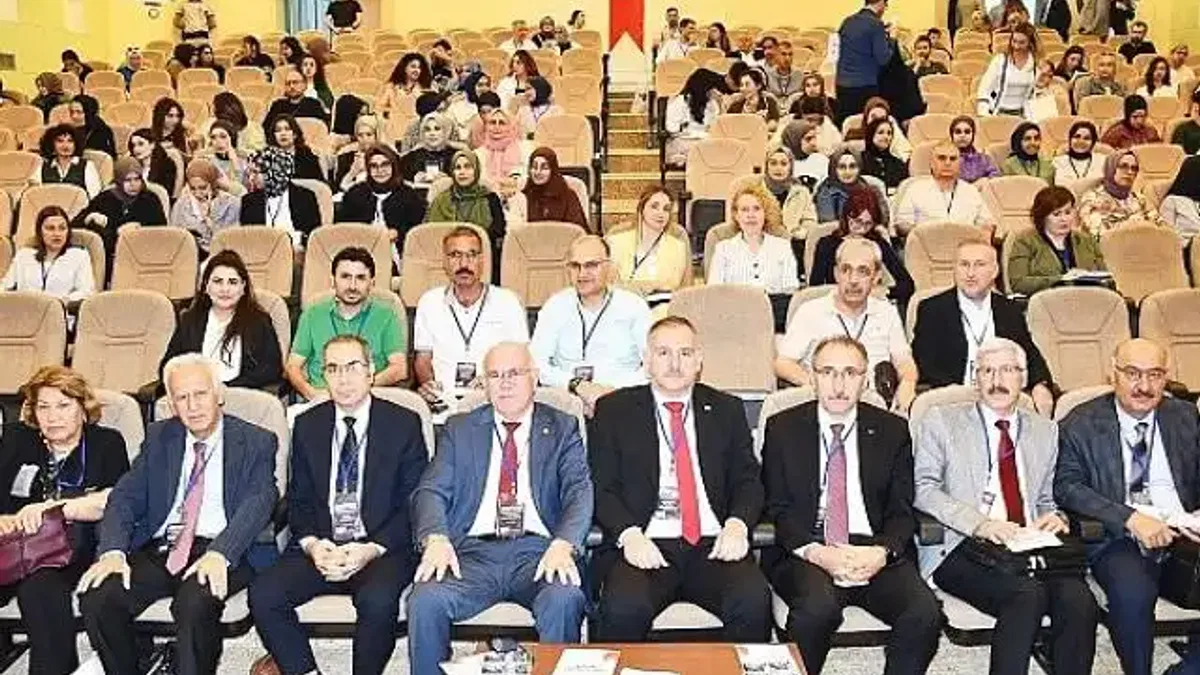 Bilim İnsanları Harran Üniversitesinde Buluştu
