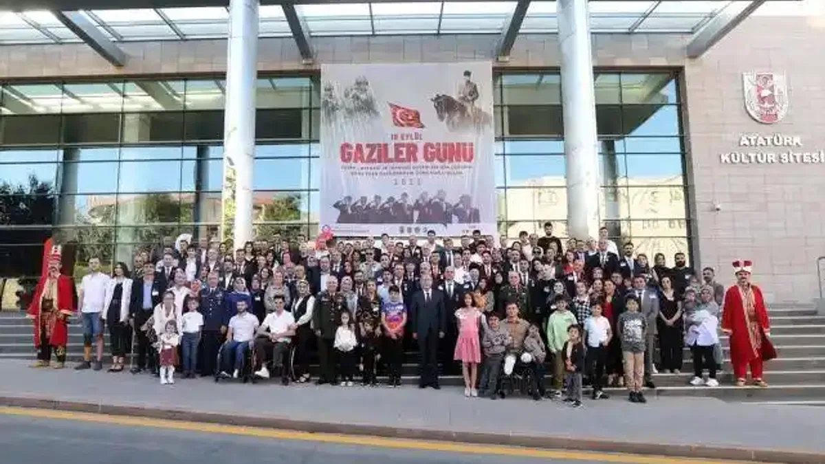 Milli Savunma Bakanı Akar, Gaziler Günü programında konuştu:
