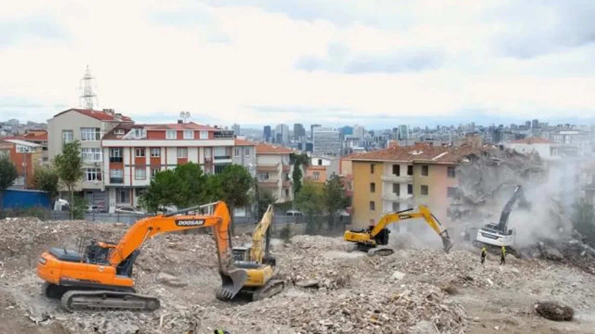 'Yarısı Bizden'de merak edilen 15 soru ve cevapları...
