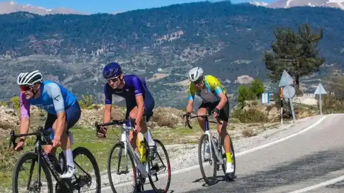 AKRA Gran Fondo Antalya için geri sayım... Kemer’de pedallar “Yeşil Gelecek” için döndürülecek