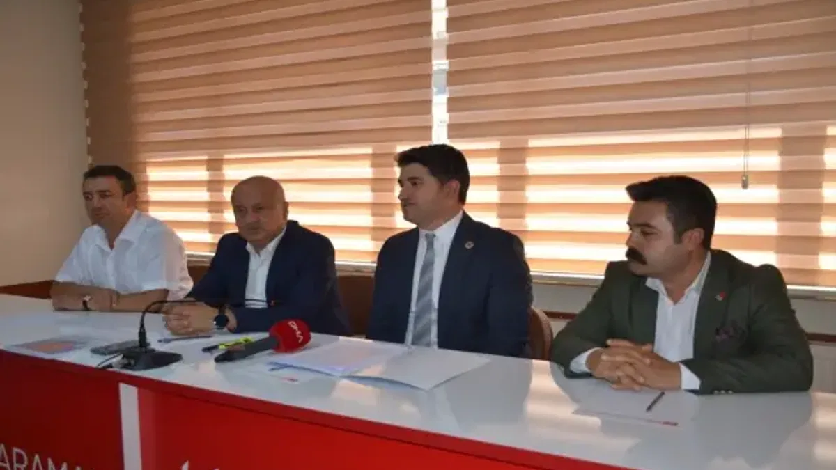 CHP Genel Başkan Yardımcısı Adıgüzel, Karaman'da basın toplantısı düzenledi: