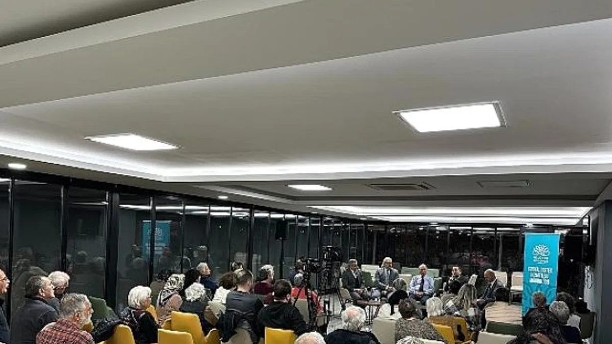 Huzurevi sakinleri sağlıklı yaş almanın yollarını öğrendi