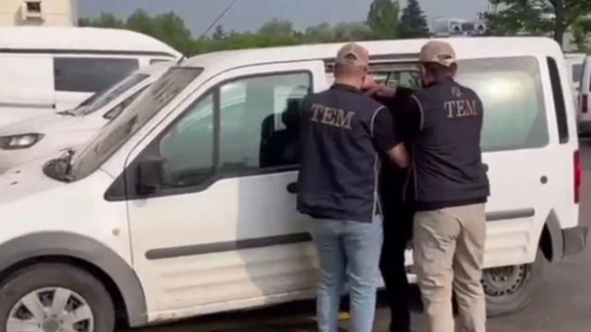 FETÖ'cülere İçişleri'nden 'Kıskaç'!