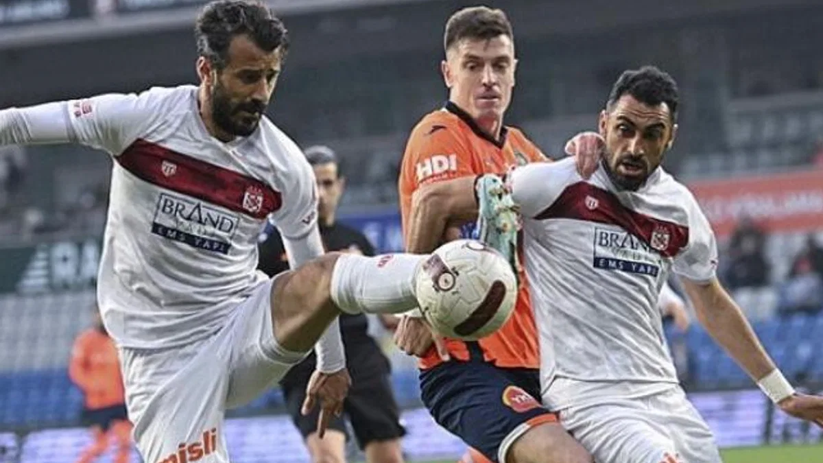 Sivasspor'dan flaş tepki: Başakşehir'de kara gece
