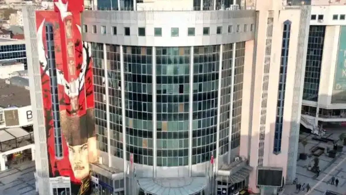 İzmit Belediyesi vatandaşları dolandırıcılara karşı uyardı