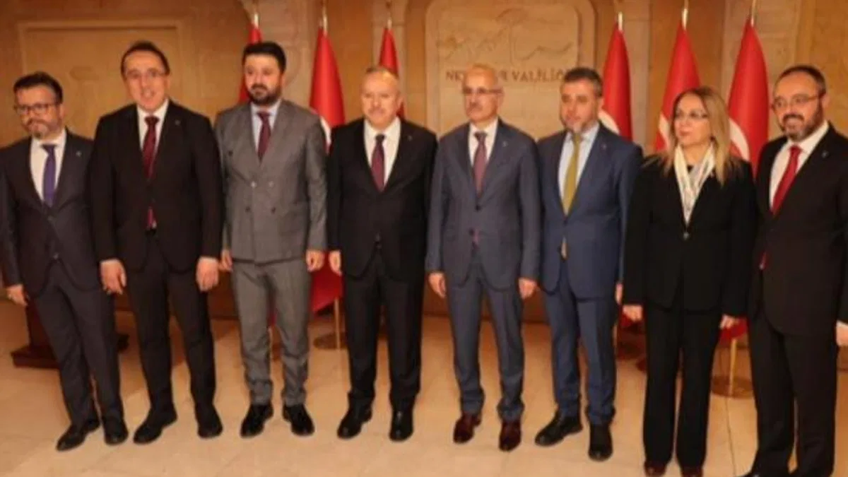 Ulaştırma ve Altyapı Bakanı Uraloğlu Nevşehir’de