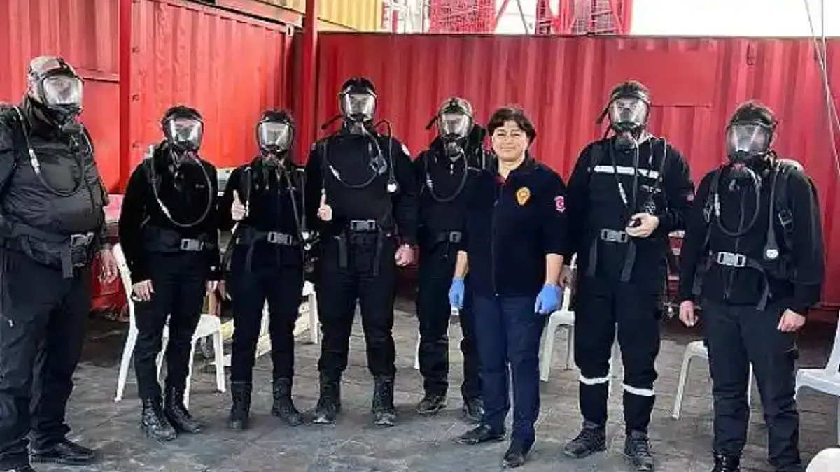 Tuzla Kent Konseyi'ne gönüllü itfaiyecilik eğitimi