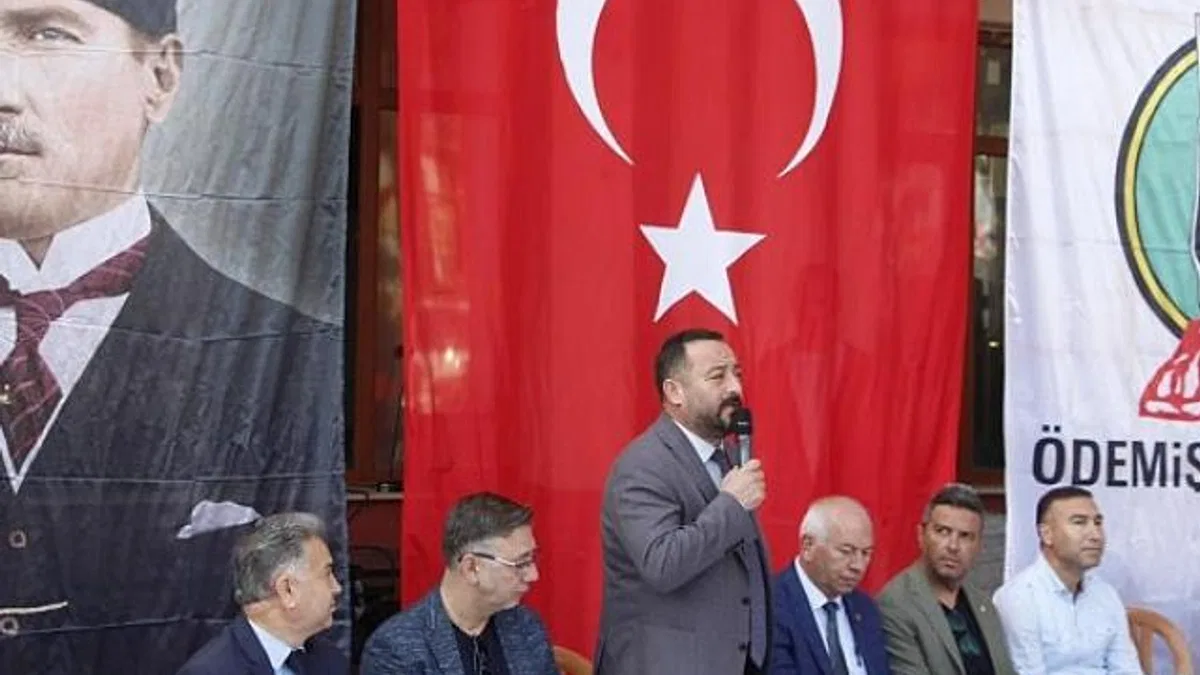 Ödemiş Belediye emekçilerine bayram hediyesi