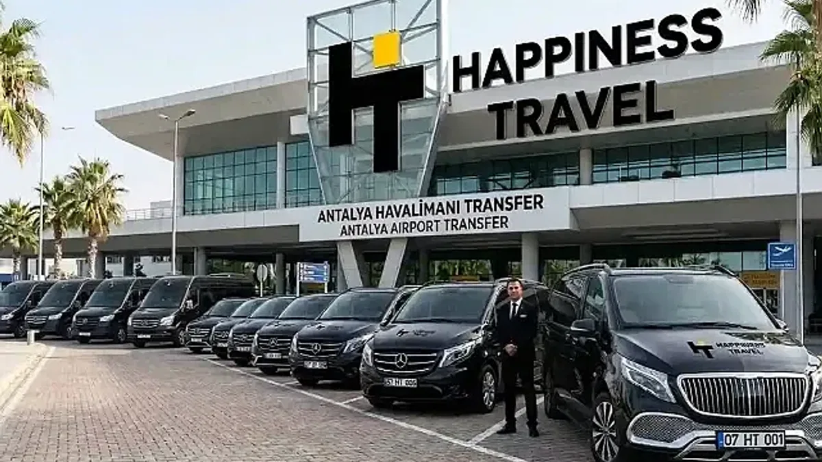 Antalya Havalimanı’nda Transfer Yoğunluğu Yaz Sezonuyla Birlikte Arttı