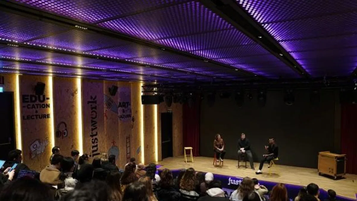 100’üncü yılda 100 öğrenci iş dünyasıyla buluştu