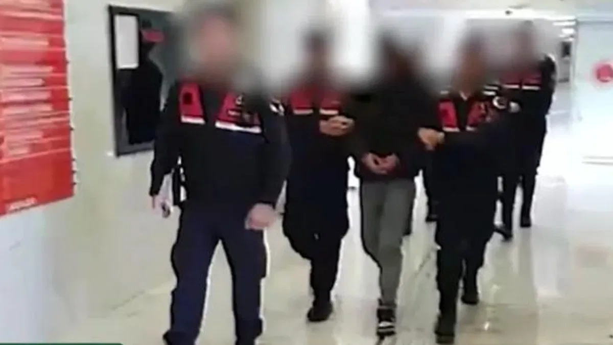 Alanya'da polis üzerine akrobatik şova 2 tutuklama!