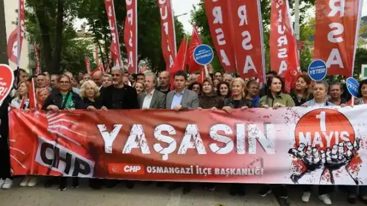 Bursa Osmangazi'de coşkulu 1 Mayıs yürüyüşü