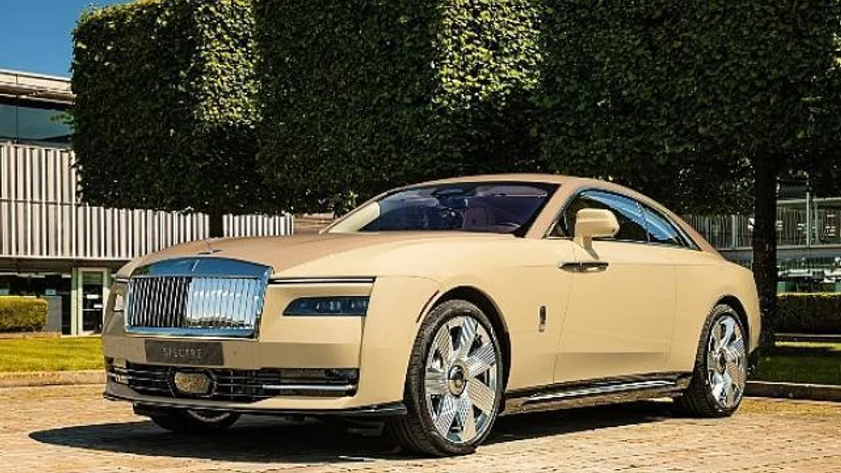 Rolls-Royce'dan duygusal bir yorum; Spectre Bailey