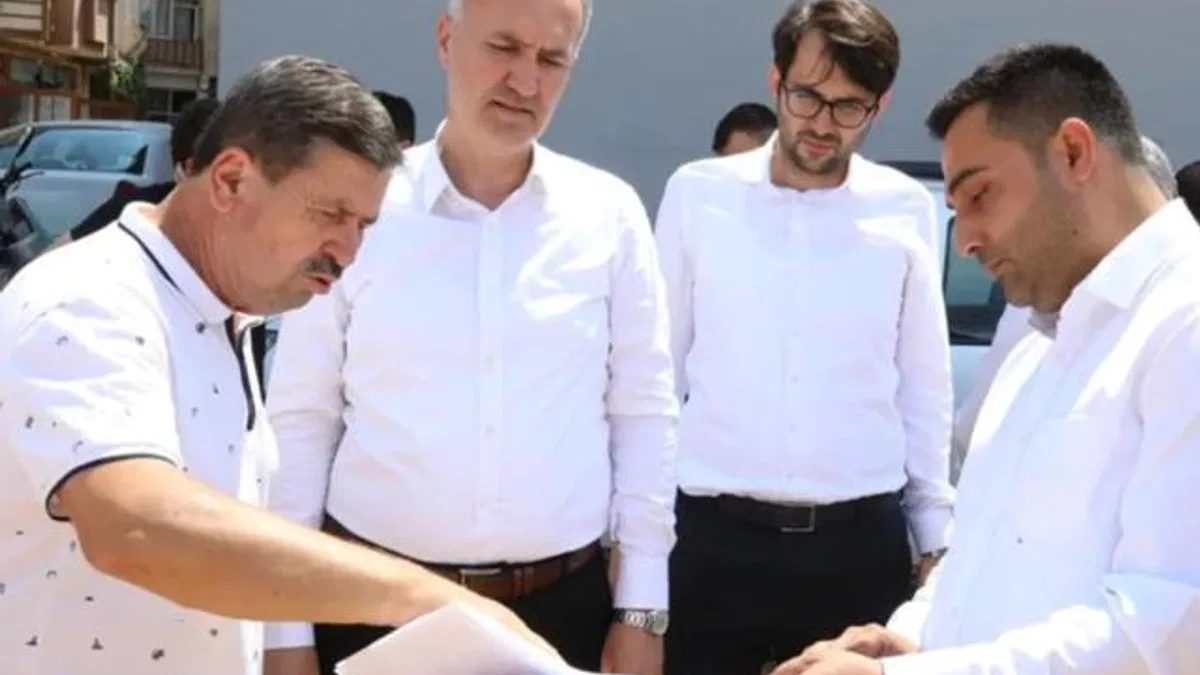 İnegöl'de atıl alanlar yıkılarak yeni ulaşım ağı oluşturuluyor