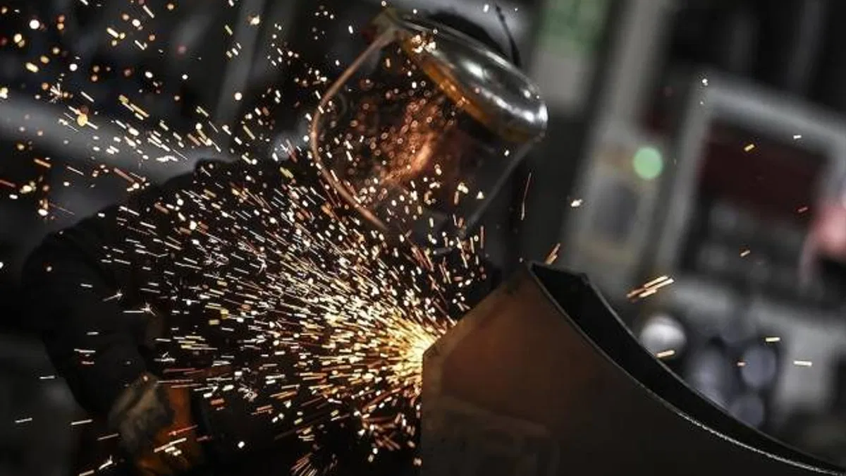Türkiye ekonomisi yılın ikinci çeyreğinde yüzde 7,6 büyüdü