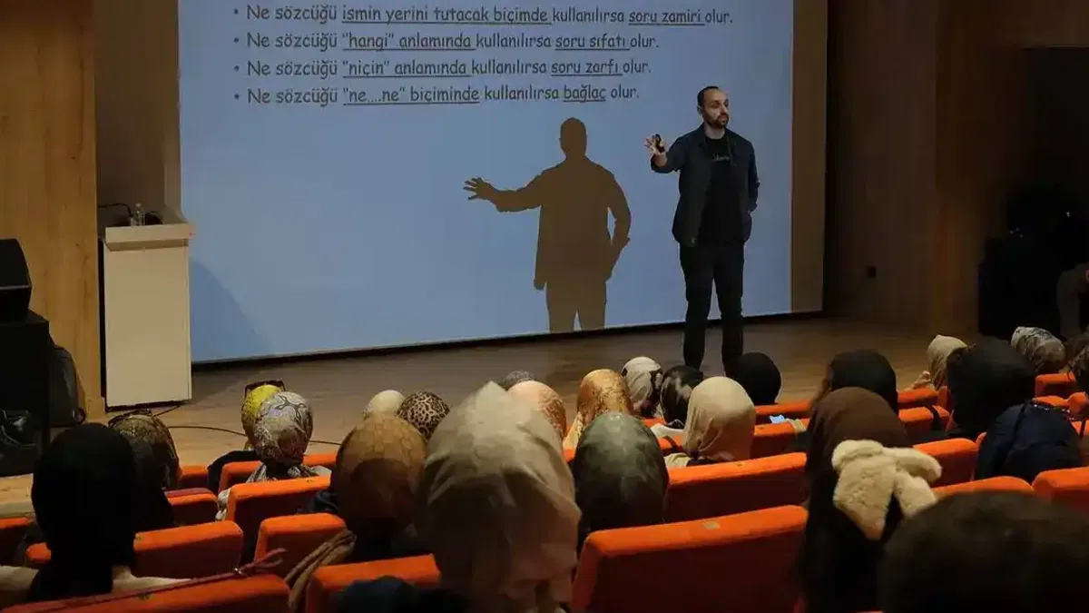 Kocaeli'de KPSS adayları Büyüşehir'le sınava hazırlanıyor