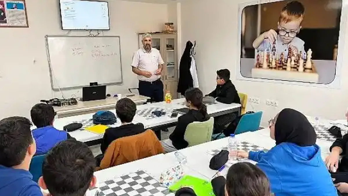 Öğrenciler için ücretsiz LGS hazırlık kursu