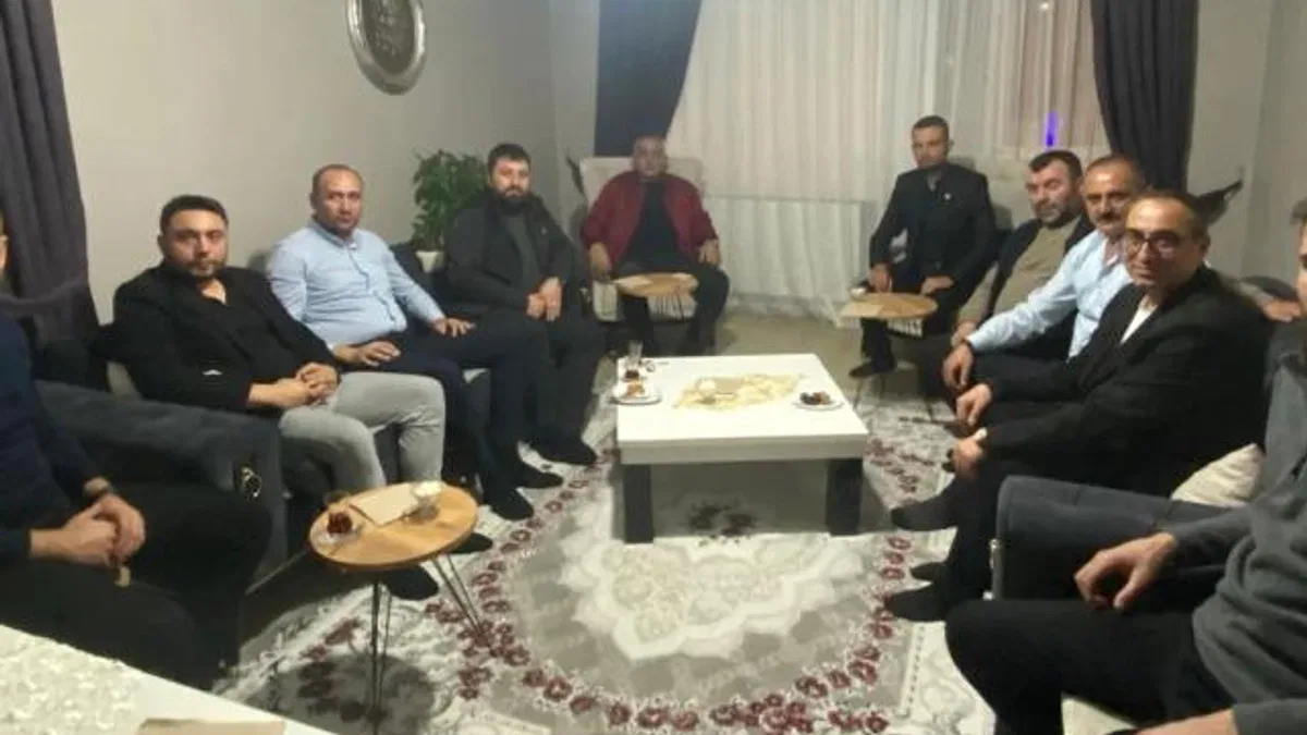 MHP'den Pazaryeri’nde 'Hayırlı Günler Komşum' ziyareti