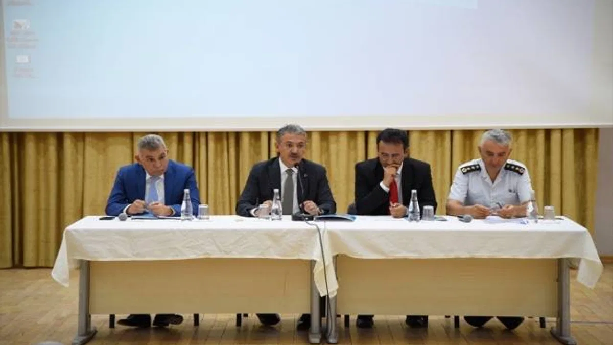 Karaman'da okul ve çevrelerinde uygulanacak tedbirler değerlendirildi