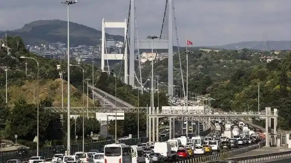 İstanbul’da Boğaziçi Triatlonu nedeniyle bazı yollar kapatılacak