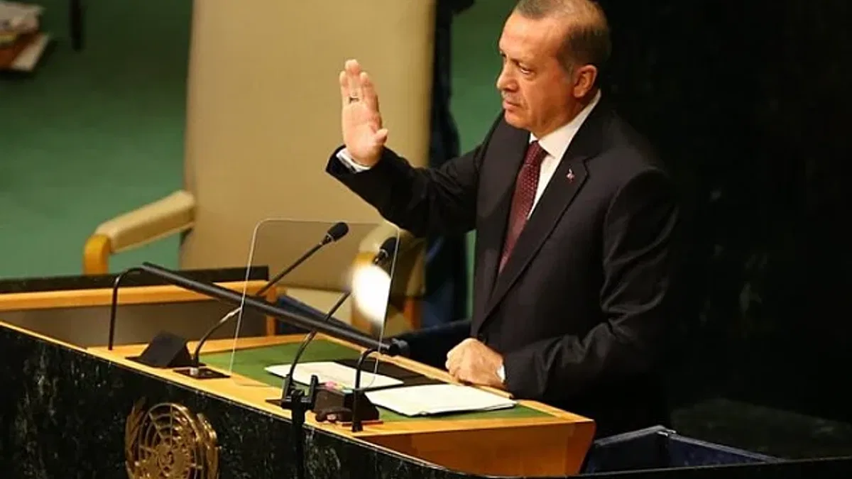 Erdoğan'dan sert tepki! Parmak sallanmasına izin vermeyeceğiz!