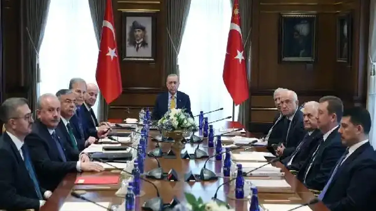 Yüksek İstişare Kurulu Külliye’de toplandı