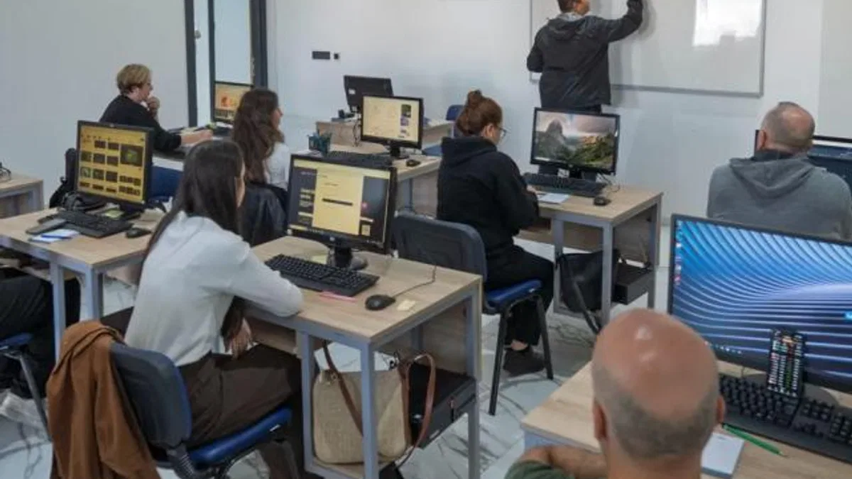 Meslek Fabrikası, Mobilya Sektörüne Nitelikli Eleman Kazandırıyor