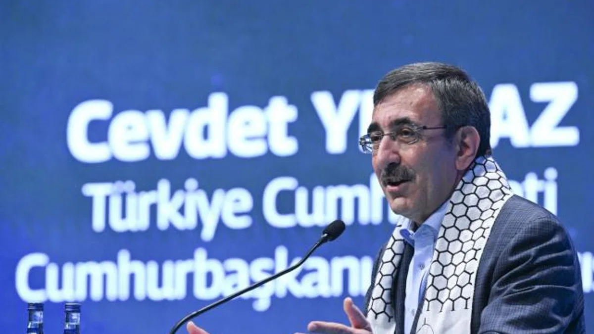 Cumhurbaşkanı Yardımcısı Yılmaz: Enflasyonda belirgin düşüşü 2024 ortalarından sonra bekliyoruz