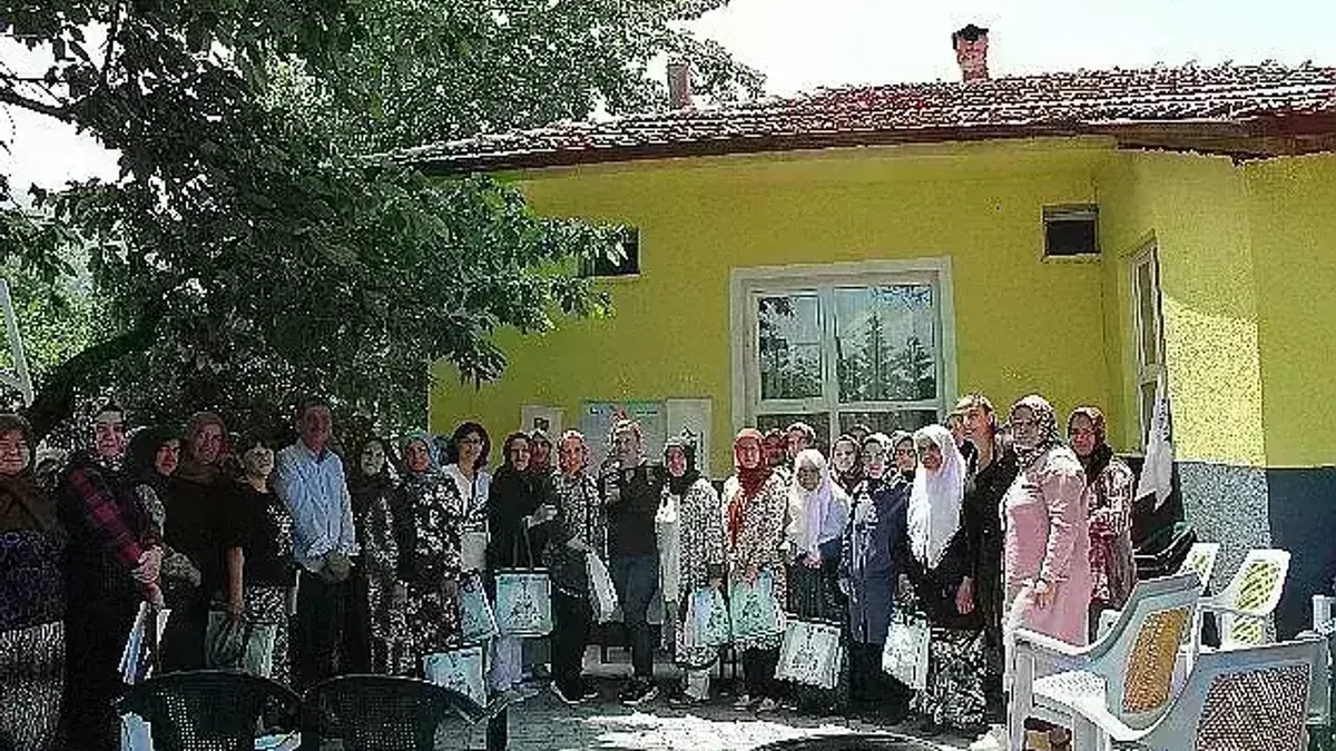 Çevresel ve ekonomik etkilere karşı tasarruf bilinci oluşturan “Tasarruf Evimizde, Gelecek Elimizde" projesi 2500 kadına ulaştı