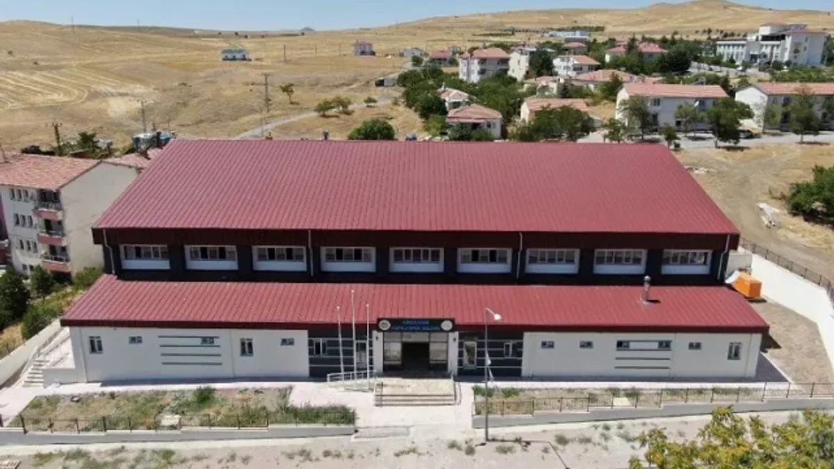 Malatya Arguvan'a yeni spor salonu